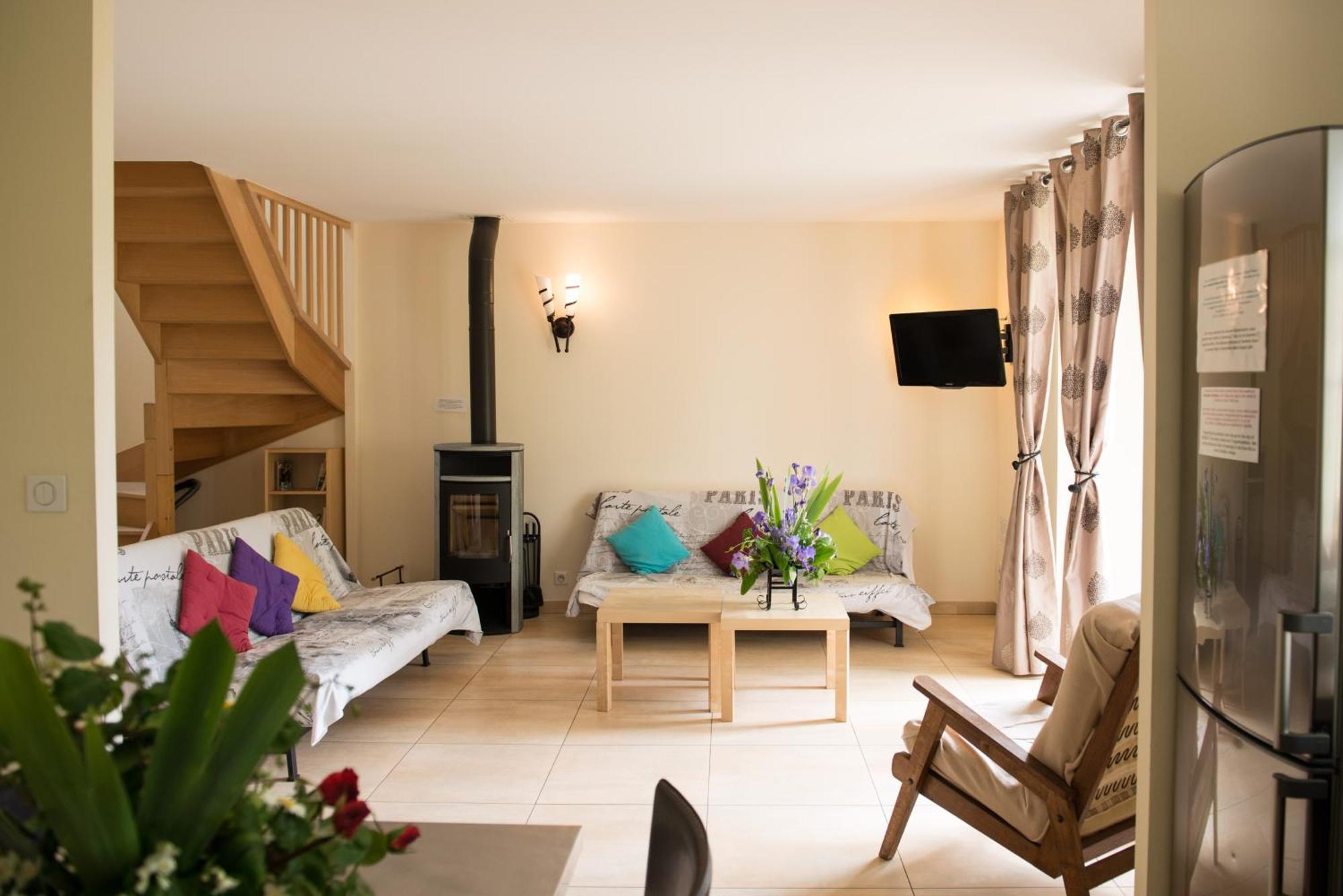 Au Bonheur Des Retrouvailles Hotel Denonville Eksteriør billede