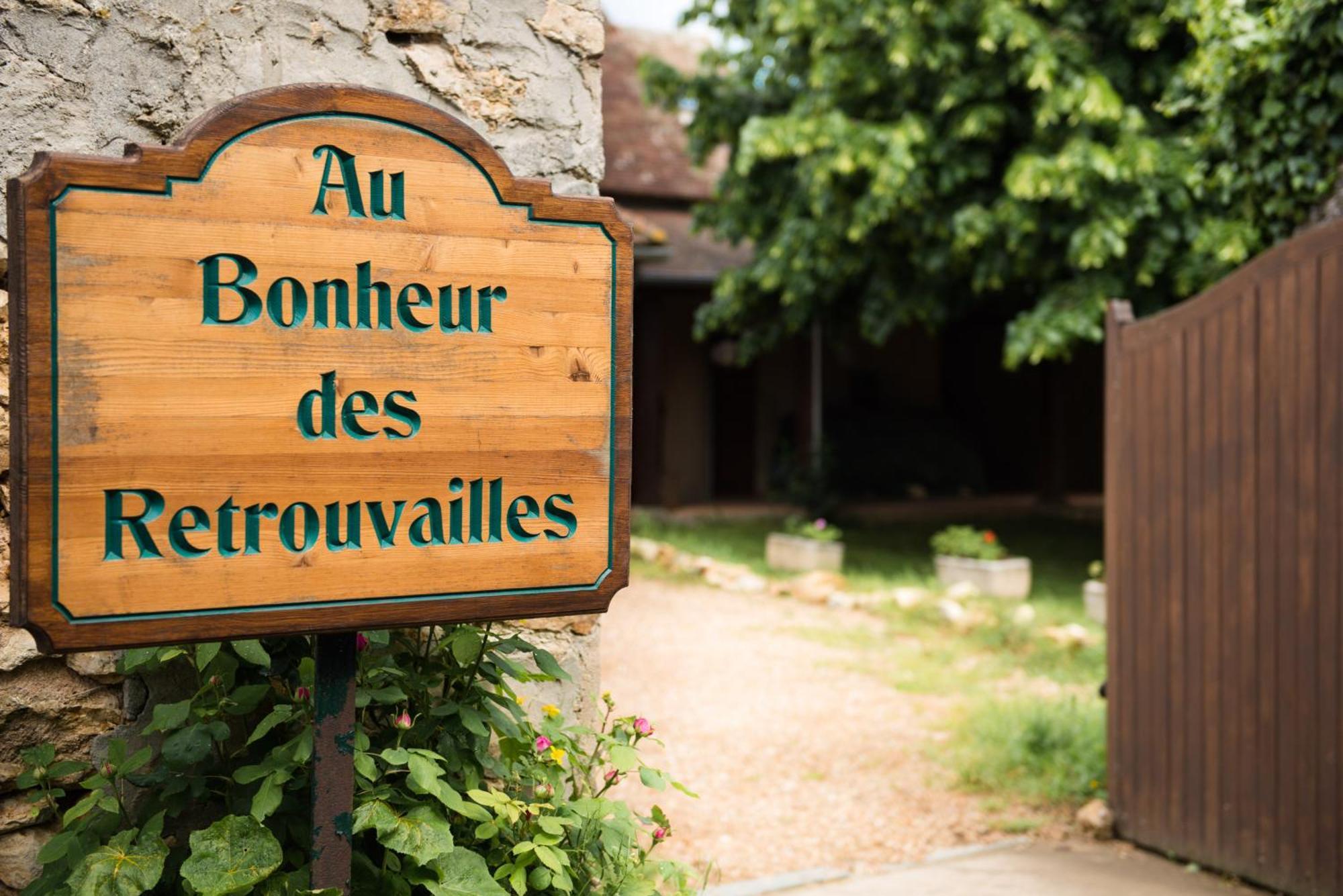 Au Bonheur Des Retrouvailles Hotel Denonville Eksteriør billede